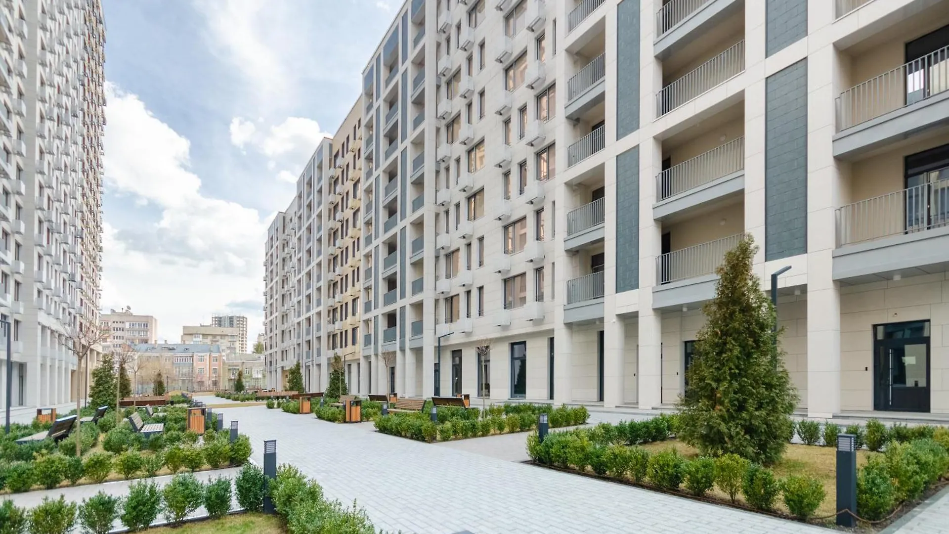 Petrovdom Apartments 9-223 In Rc Yaroslaviv Grad, Bulvarno-Kudriavska 17 Kiev