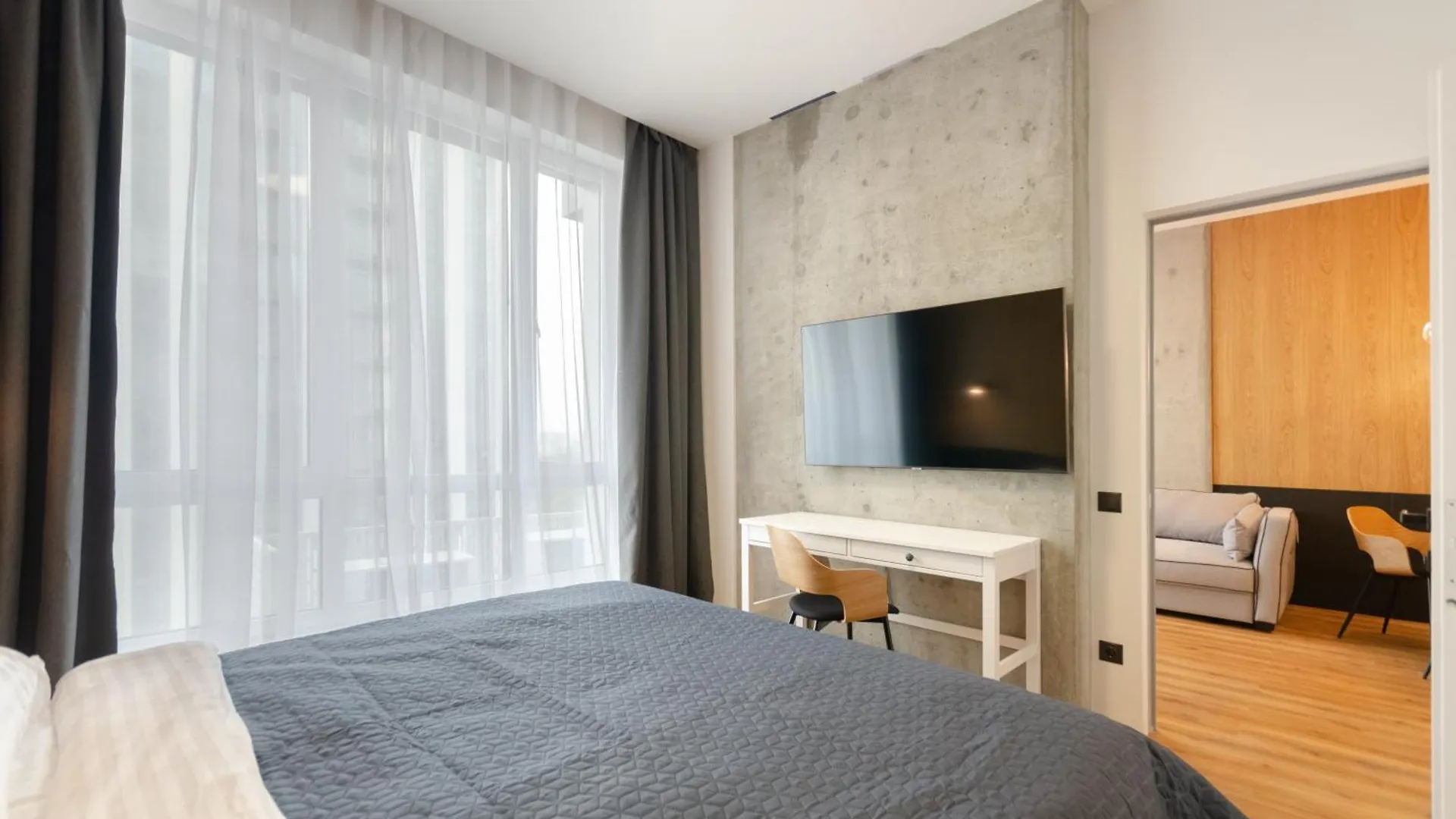 Petrovdom Apartments 9-223 In Rc Yaroslaviv Grad, Bulvarno-Kudriavska 17 Kiev