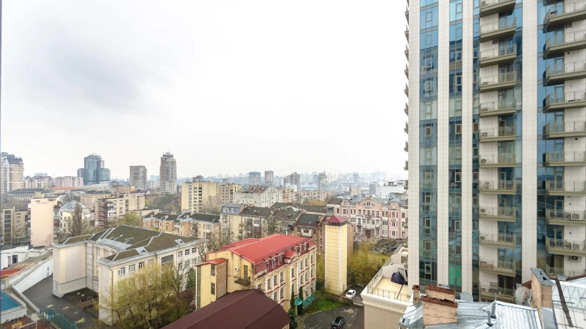 Petrovdom Apartments 9-223 In Rc Yaroslaviv Grad, Bulvarno-Kudriavska 17 Kijev Ukrajna